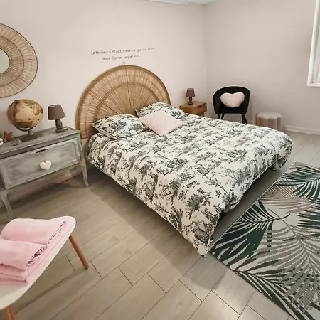 בית נופש Jolie Maison Cosy Saint-Uze